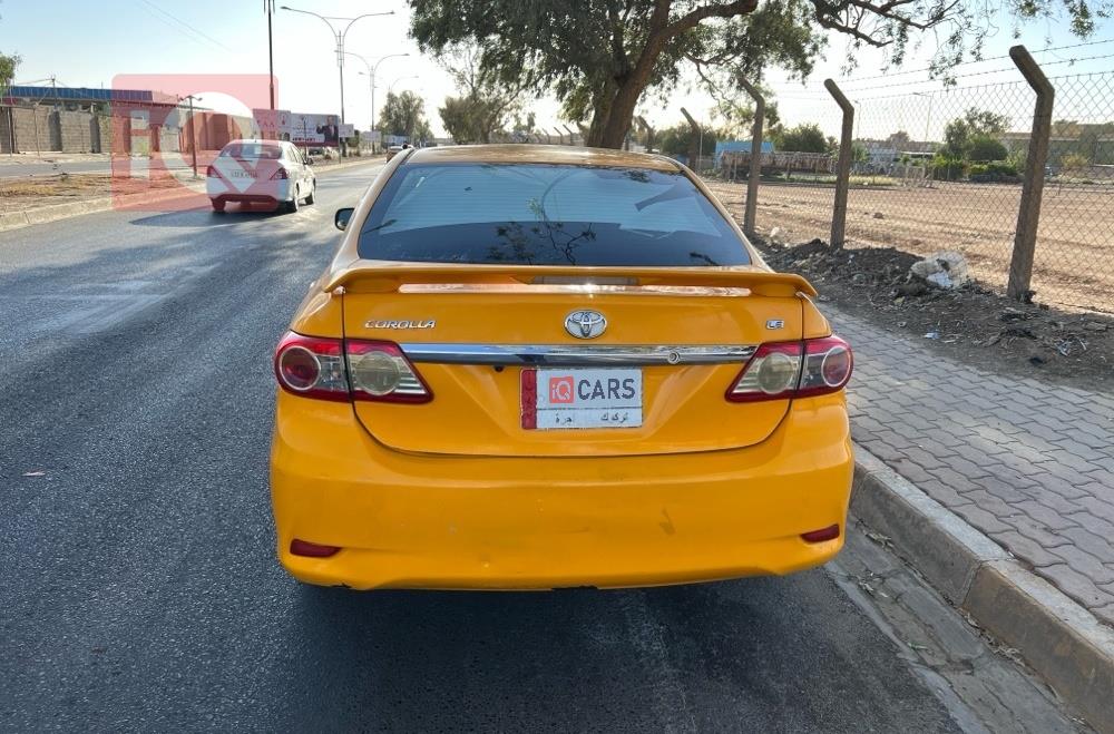 تۆیۆتا کۆرۆلا